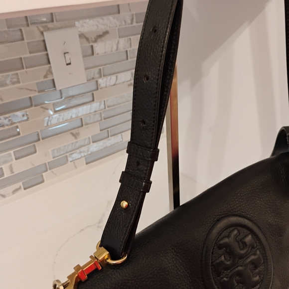 Tory Burch Crossbody - Black Pebbled Leather - Picture 5 of 15